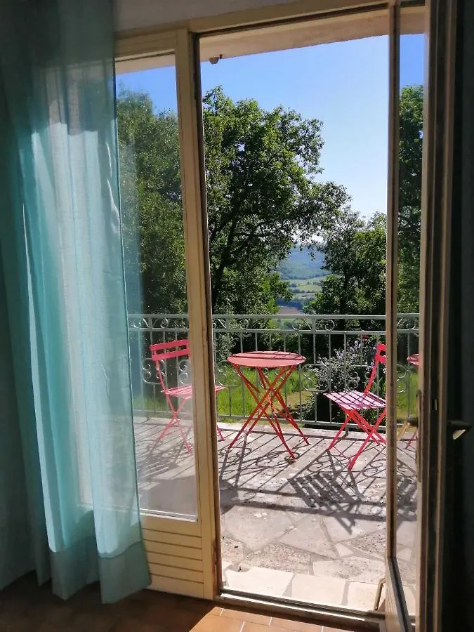 Alabrena Bed & Breakfast Feneyrols 0*,  France